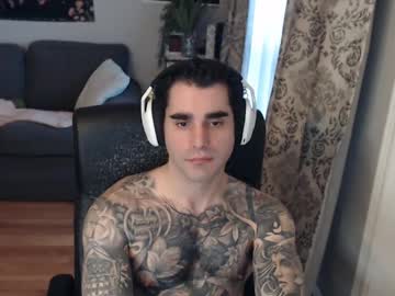 See 420randomguy online Now @ roxpoxy.com