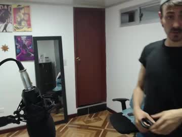 See _delacruz911_ online Now @ roxpoxy.com