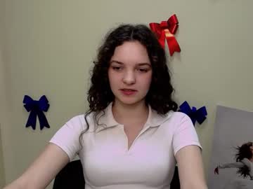 See _megasta online Now @ roxpoxy.com