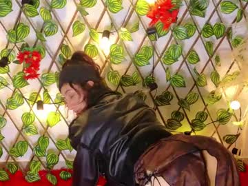 See _miss_karoline online Now @ roxpoxy.com