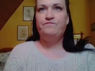 See _squirty_pussyyy_ online Now @ roxpoxy.com