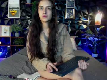 See _valentina_69 online Now @ roxpoxy.com
