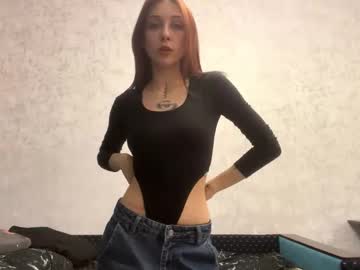 See Alessandralogalbo online Now @ roxpoxy.com