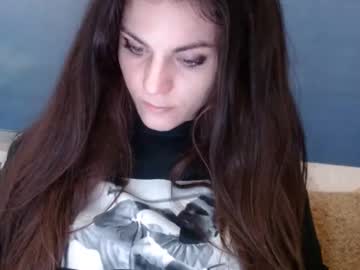 See Alicetailorrr online Now @ roxpoxy.com