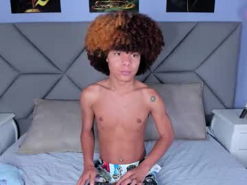 See Alixiis_etereo online Now @ roxpoxy.com