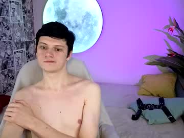 See Allert_ online Now @ roxpoxy.com