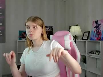 See Alya_vizz online Now @ roxpoxy.com
