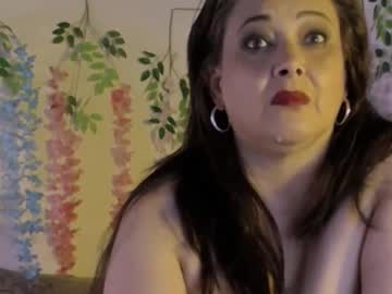See Amanda_milf_1 online Now @ roxpoxy.com