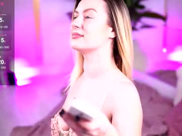 See Anastasiamills online Now @ roxpoxy.com