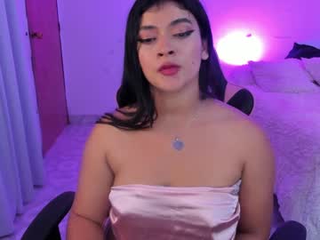 See Andreeart online Now @ roxpoxy.com