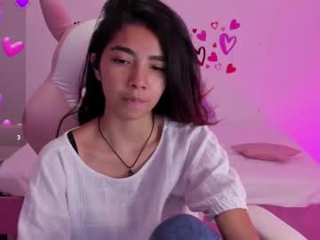 See Andromeda_meyer online Now @ roxpoxy.com
