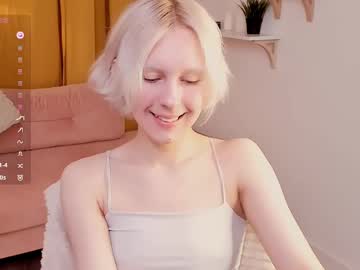See Angel_kittie online Now @ roxpoxy.com