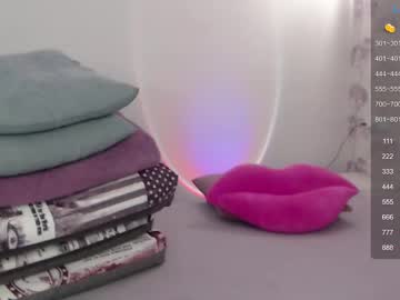 See Anna_asss online Now @ roxpoxy.com