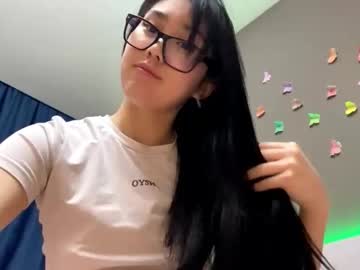 See Annabellegallego online Now @ roxpoxy.com