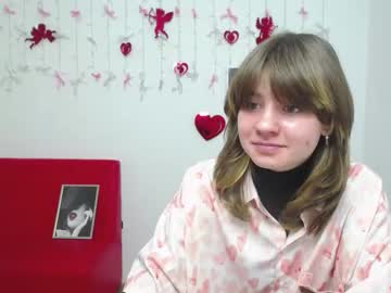 See Annawestt online Now @ roxpoxy.com