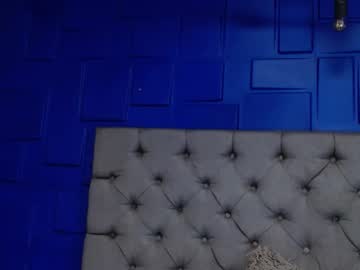 See Apolo_klein1 online Now @ roxpoxy.com