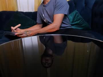 See Aron_pulse online Now @ roxpoxy.com