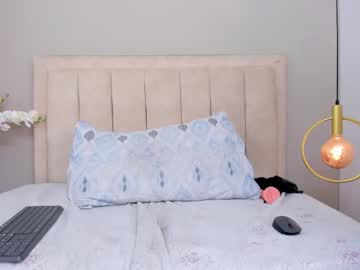 See Ashlye_white online Now @ roxpoxy.com