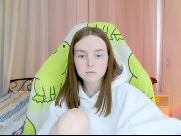 See Bae_cake_ online Now @ roxpoxy.com