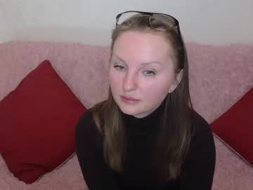 See Belleamiee online Now @ roxpoxy.com