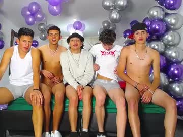 See Benz_boys online Now @ roxpoxy.com