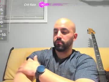 See Brokenmike31 online Now @ roxpoxy.com