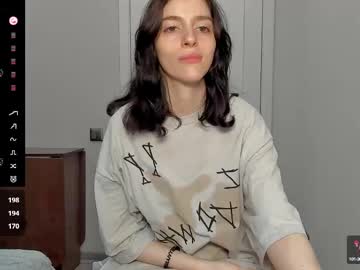 See Broosnica1 online Now @ roxpoxy.com