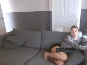 See Bunnyela online Now @ roxpoxy.com