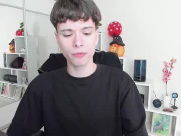 See Calvin_loves_you online Now @ roxpoxy.com