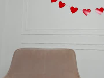 See Calyra online Now @ roxpoxy.com