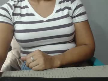 See Camilasex468 online Now @ roxpoxy.com