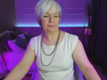 See Carmensoft online Now @ roxpoxy.com