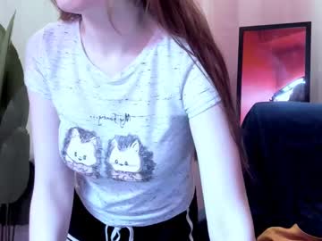 See Carol_carmen online Now @ roxpoxy.com