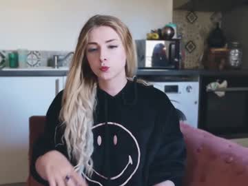 See Ce_leste_ online Now @ roxpoxy.com