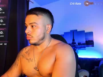 See Charly_85016 online Now @ roxpoxy.com