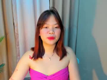 See Chesca_sweetie online Now @ roxpoxy.com