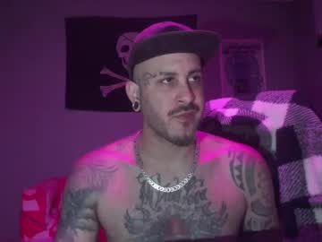 See Dabirdfree online Now @ roxpoxy.com