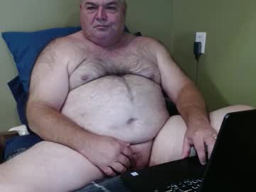 See Daddy7194 online Now @ roxpoxy.com