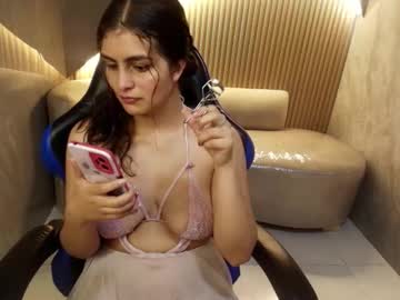 See Dany_r_ online Now @ roxpoxy.com