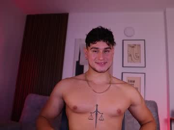 See Davies_brown online Now @ roxpoxy.com