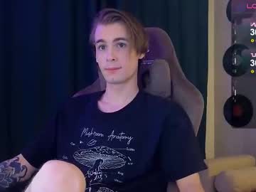 See Debugmee online Now @ roxpoxy.com