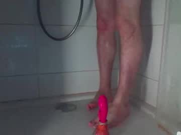 See Dezz899 online Now @ roxpoxy.com