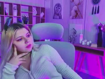 See Diaangell online Now @ roxpoxy.com