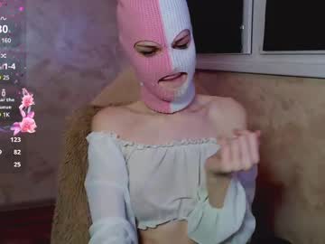 See Domiiniicana online Now @ roxpoxy.com