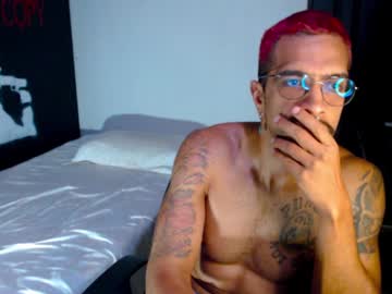 See Dostoyrodia_34 online Now @ roxpoxy.com