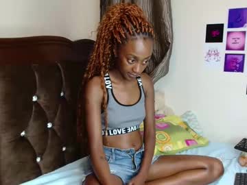 See Dreameyez online Now @ roxpoxy.com