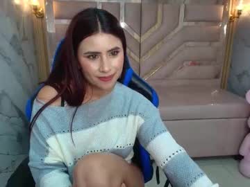 See Elizabeth__r online Now @ roxpoxy.com