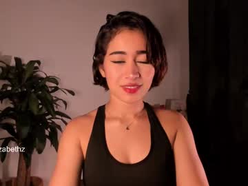 See Elizabethz online Now @ roxpoxy.com