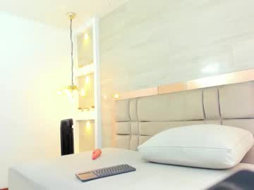 See Ely_brown online Now @ roxpoxy.com