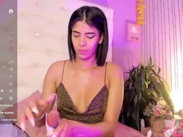 See Ema_lambert online Now @ roxpoxy.com